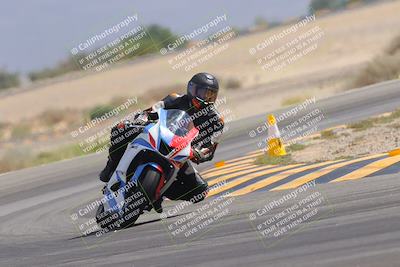 media/Sep-30-2023-SoCal Trackdays (Sat) [[636657bffb]]/Turn 15 (1120am)/